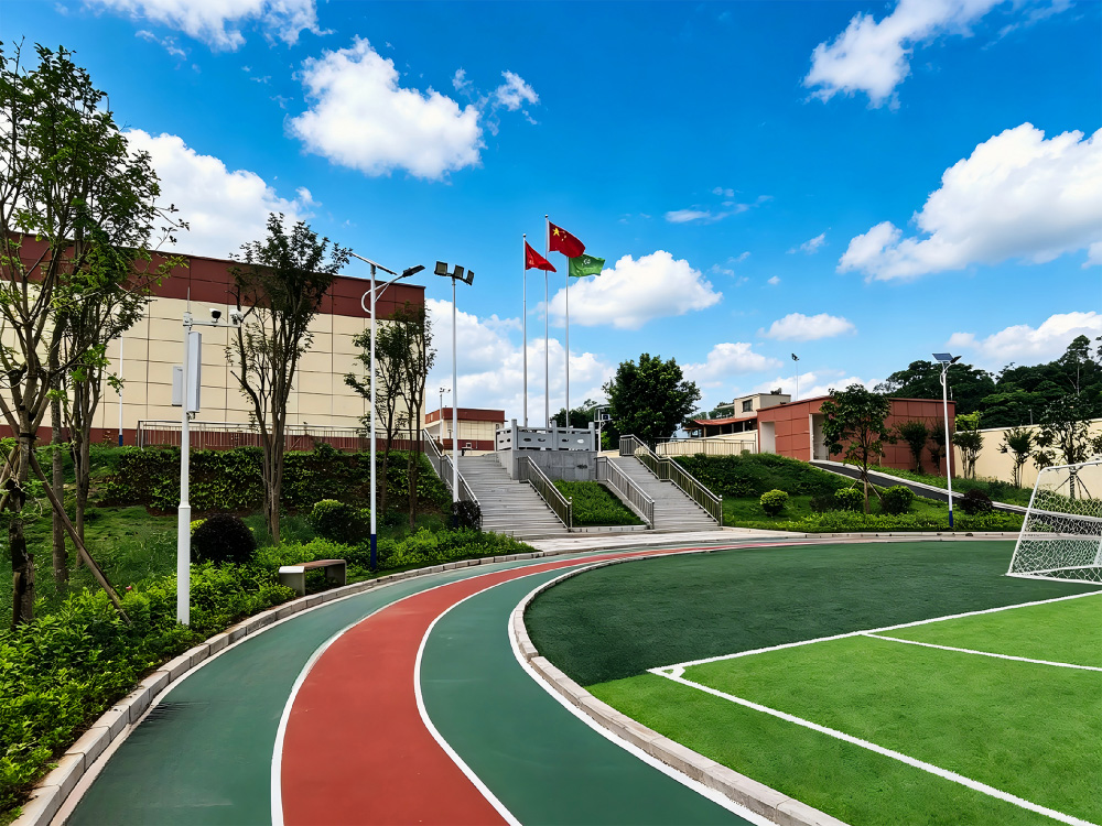 贺州家长必看：叛逆小孩全封闭教育学校怎么选，实力与安心缺一不可